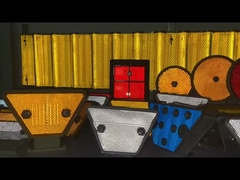 Grenzschutzgelände mit roter Farbe