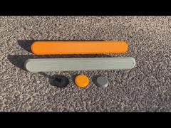 Taktile Noppen und Streifen aus Kunststoff  Richtungsorientierte taktile Pflasterung